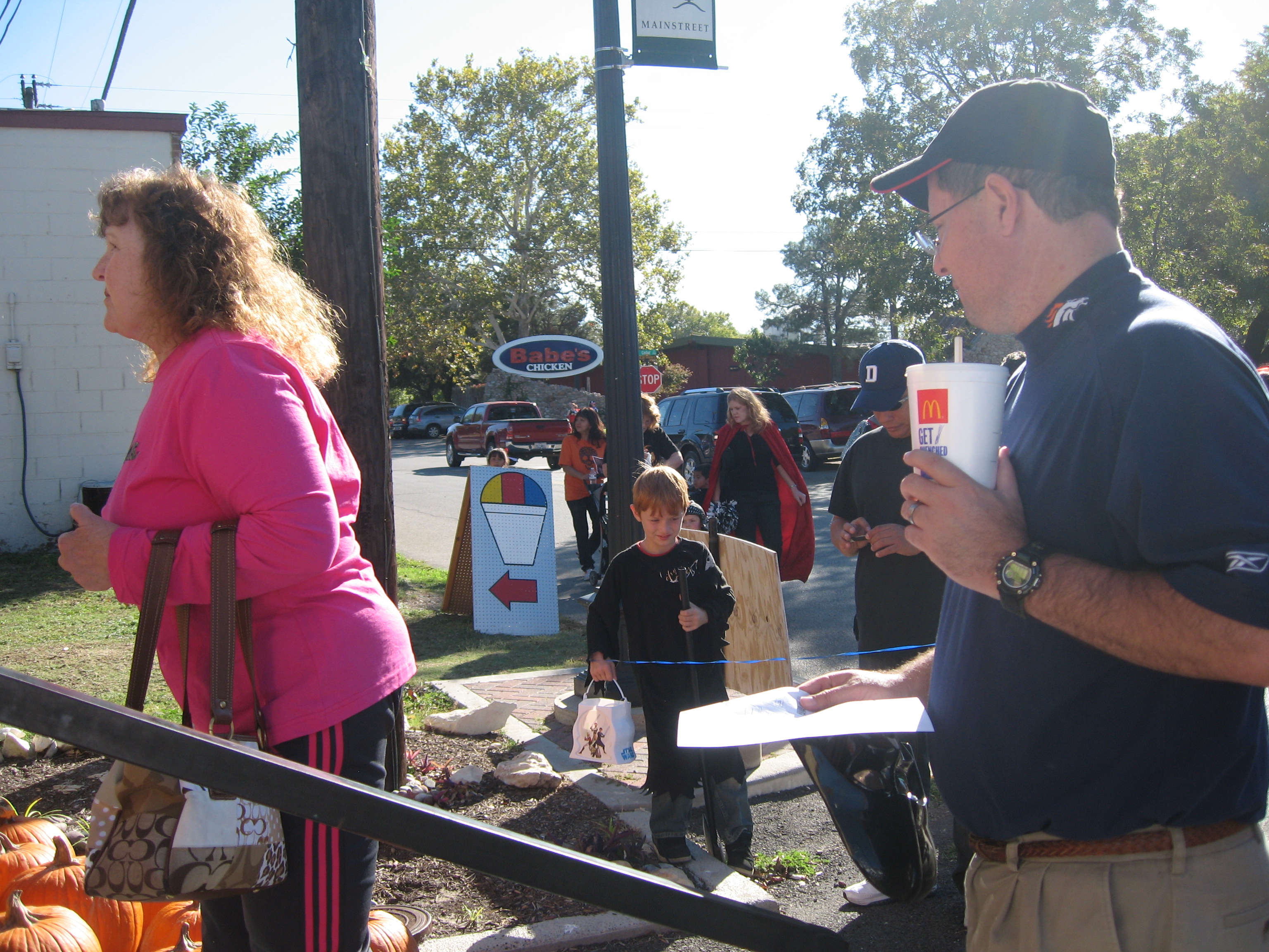 scare on the square 074